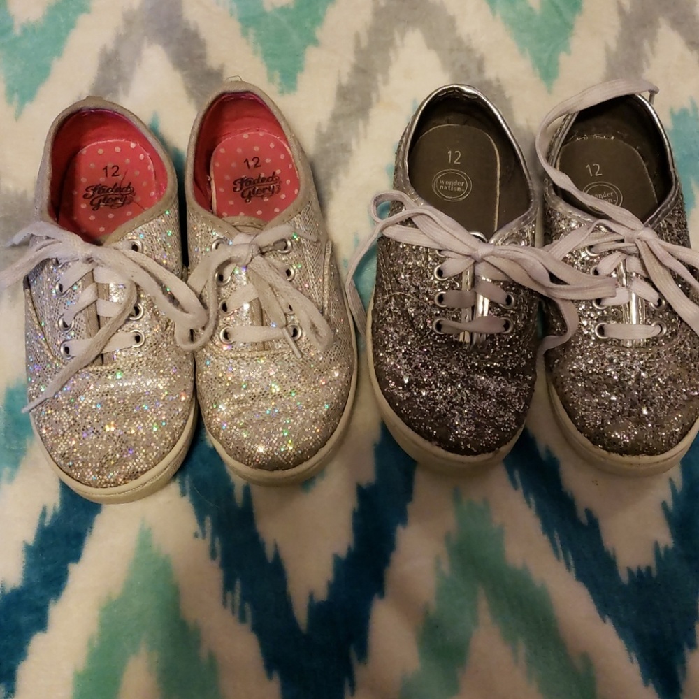 Girls shoes